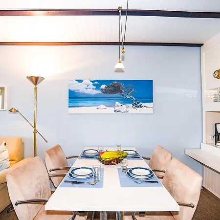 Penthouse Swida, Mit Ostseeblick & Schwimmbad *