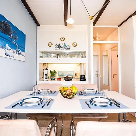 Penthouse Swida, Mit Ostseeblick & Schwimmbad Apartamento *