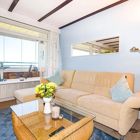 Apartment Penthouse Swida, Mit Ostseeblick & Schwimmbad *