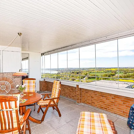 Penthouse Swida, Mit Ostseeblick & Schwimmbad * Sierksdorf